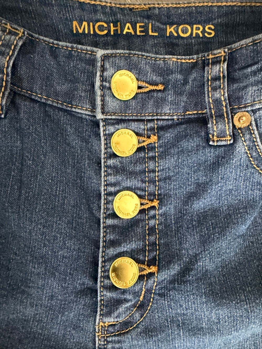 Michael Kors Medium Blue High-Rise Button-Fly Jeans. Measurement on the pictures - Picture 3 of 9